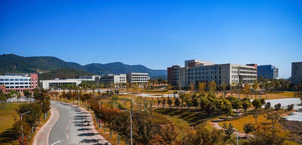 江蘇大學京江學院 - 最美院校