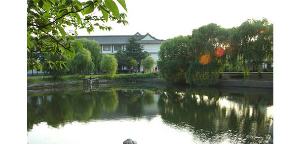 揚州環(huán)境資源職業(yè)技術(shù)學(xué)院 - 最美大學(xué)