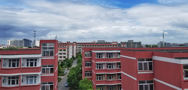 蘇州托普信息職業(yè)技術學院 - 最美大學