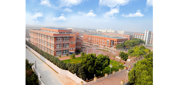 浙江萬里學院 - 最美大學