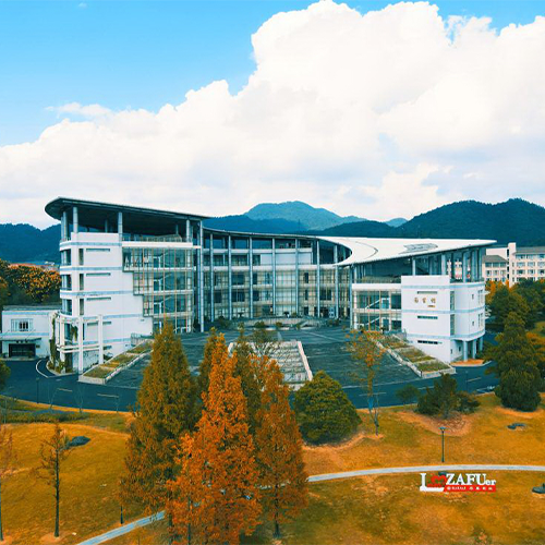 大學(xué)志
