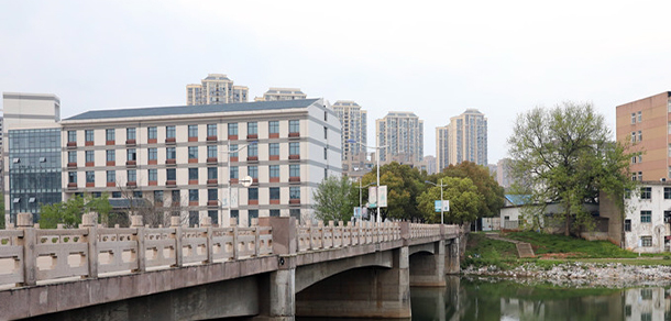 池州職業(yè)技術學院 - 最美大學