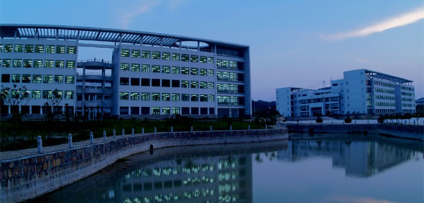 淮南聯(lián)合大學 - 最美大學