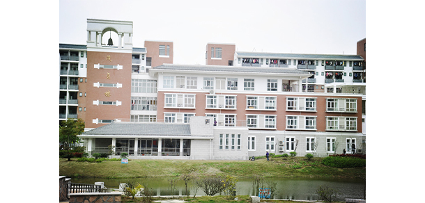 福建華南女子職業(yè)學院 - 最美大學