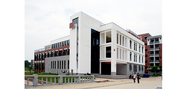 福建華南女子職業(yè)學院 - 最美大學