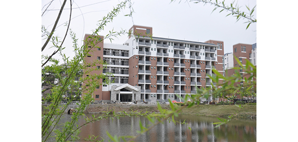 福建華南女子職業(yè)學院 - 最美大學