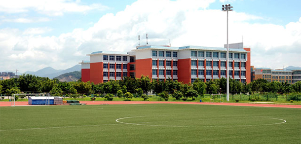 福州職業(yè)技術學院 - 最美大學