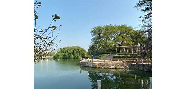 贛東學(xué)院 - 最美院校