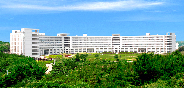 江西中醫(yī)藥大學 - 最美大學