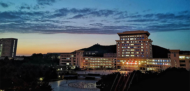 山東大學(xué)