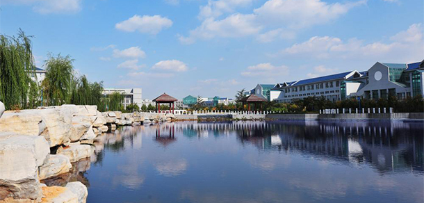 濰坊醫(yī)學院 - 最美院校