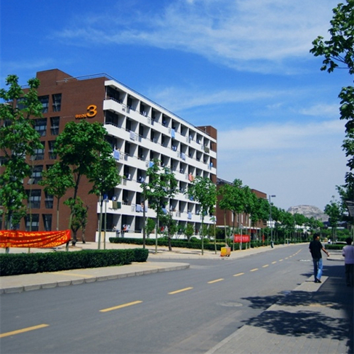 大學(xué)簡介