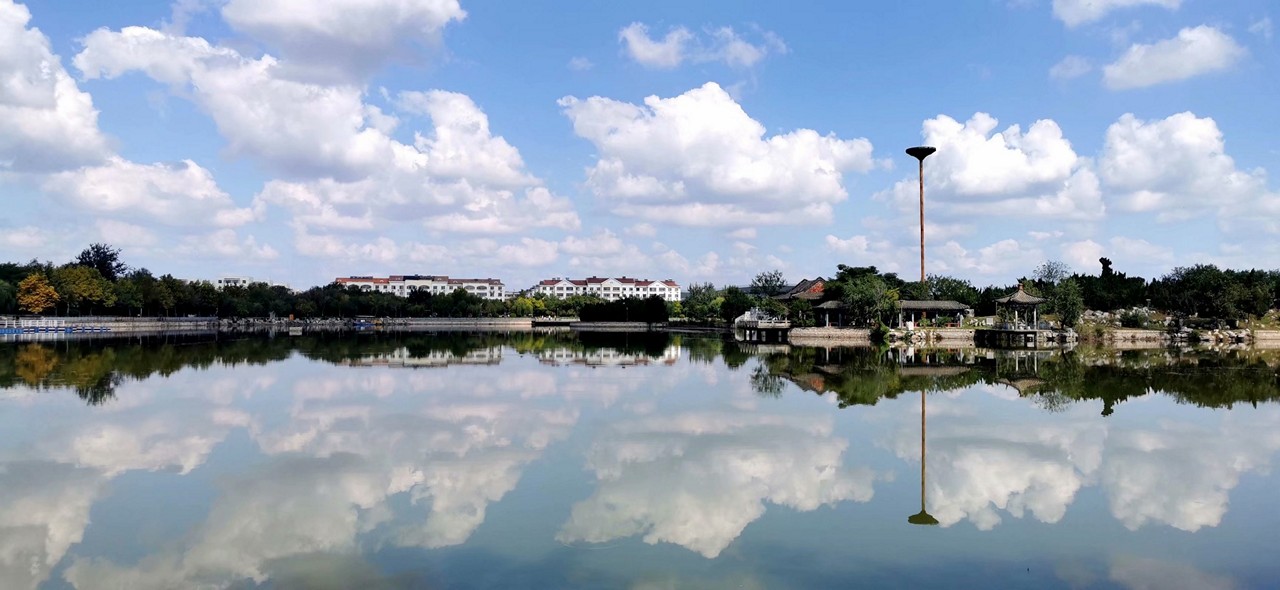 山東石油化工學(xué)院-校園風(fēng)景