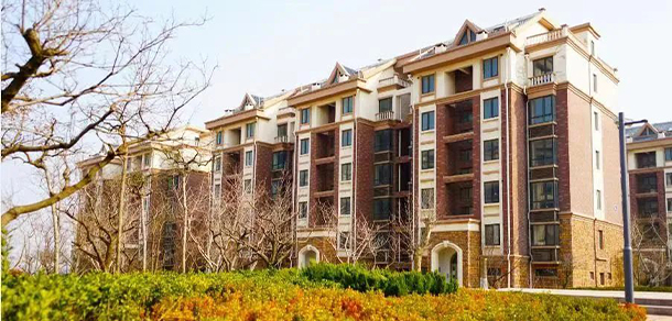 煙臺科技學院 - 最美大學