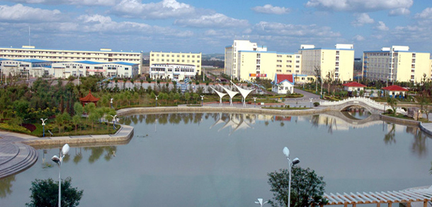 煙臺職業(yè)學院 - 最美大學