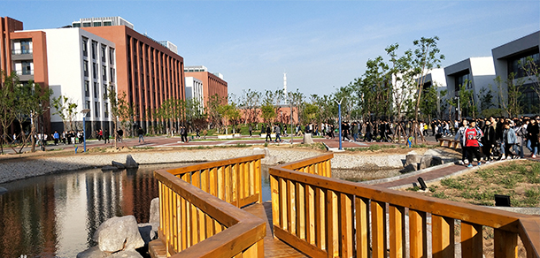 山東化工職業(yè)學院 - 最美大學