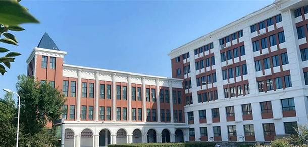 鶴壁汽車(chē)工程職業(yè)學(xué)院 - 最美大學(xué)