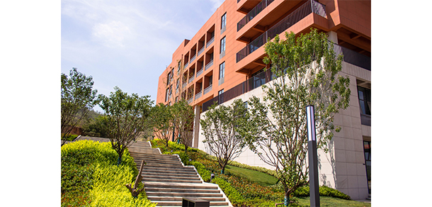 鄭州城建職業(yè)學院 - 最美大學