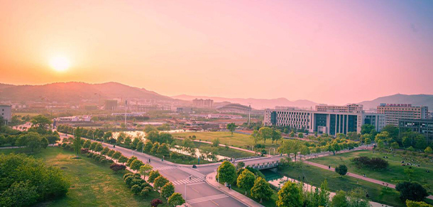 中南大學(xué)