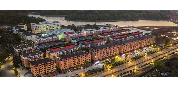湖南高爾夫旅游職業(yè)學院 - 最美院校