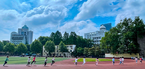 我的大學(xué)-大學(xué)志