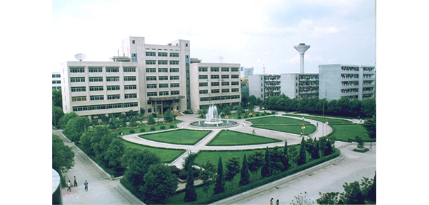 湖北工程學院 - 最美大學