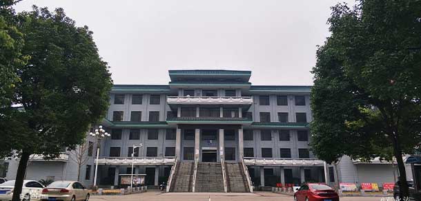 長江大學文理學院 - 最美院校