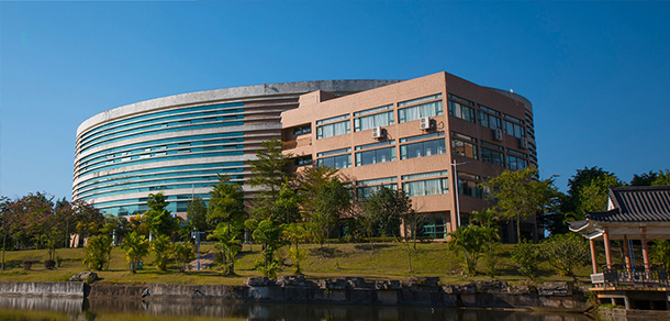 廣東理工學院 - 最美大學