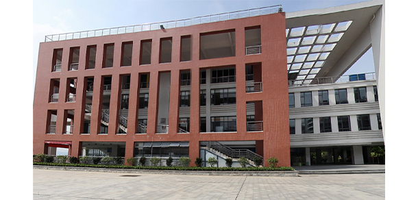 廣東工貿職業(yè)技術學院 - 最美大學