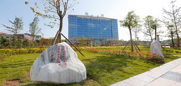 廣安職業(yè)技術學院 - 最美院校