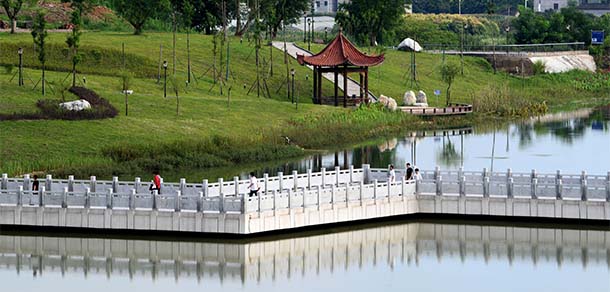 南充職業(yè)技術學院 - 最美院校