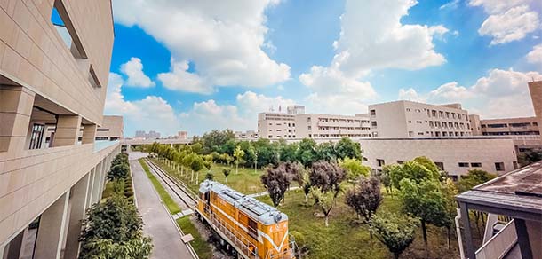 西安汽車職業(yè)大學(xué) - 最美院校