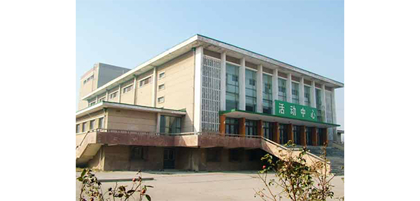 天津石油職業(yè)技術學院 - 最美大學