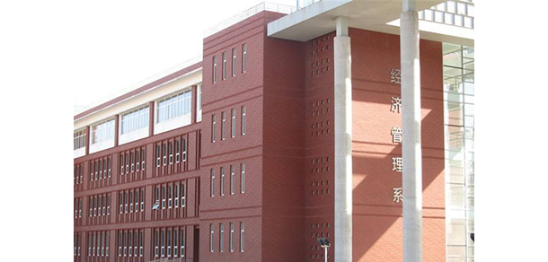 天津濱海職業(yè)學(xué)院 - 最美大學(xué)