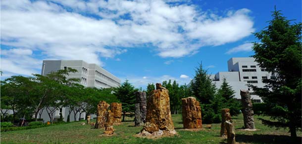 大連大學 - 最美院校