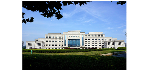 大連大學 - 最美大學