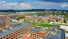大連工業(yè)大學(xué)藝術(shù)與信息工程學(xué)院 - 最美印記