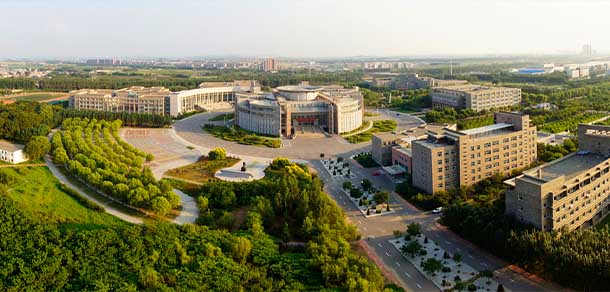 沈陽理工大學(xué) - 最美院校