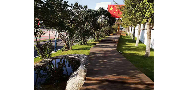 遼寧石化職業(yè)技術(shù)學院 - 最美大學