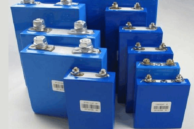 新能源汽車電池報(bào)廢后如何處理？