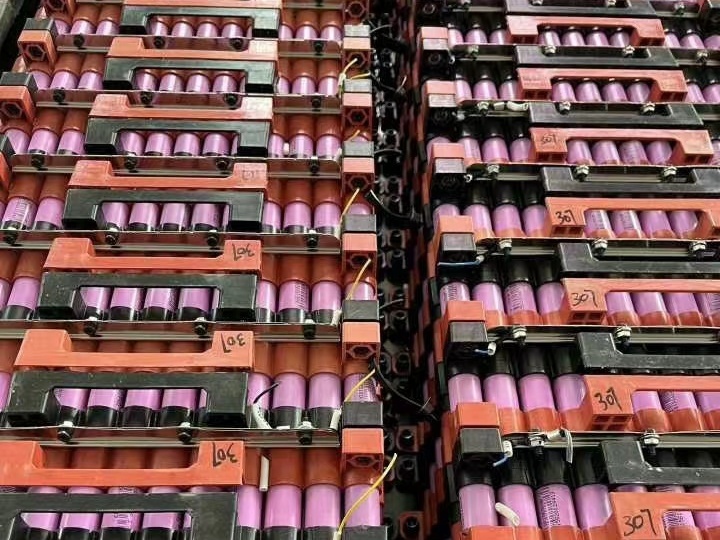 舊新能源汽車鋰電池回收需要注意什么安全問題？